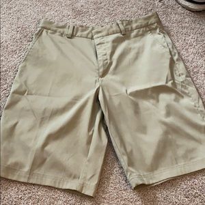 Men’s Nike golf shorts size 32
